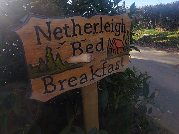 B&B sign with Free Parking